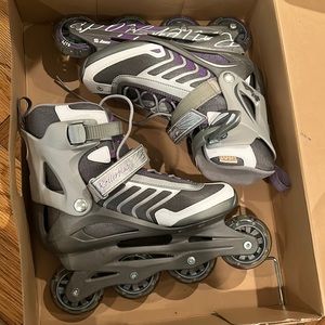 Women’s Roller Blades - gray/purple *NEW*